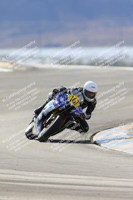 media/Dec-08-2024-CVMA (Sun) [[267e5a7075]]/Race 4-Amateur Supersport Middleweight/